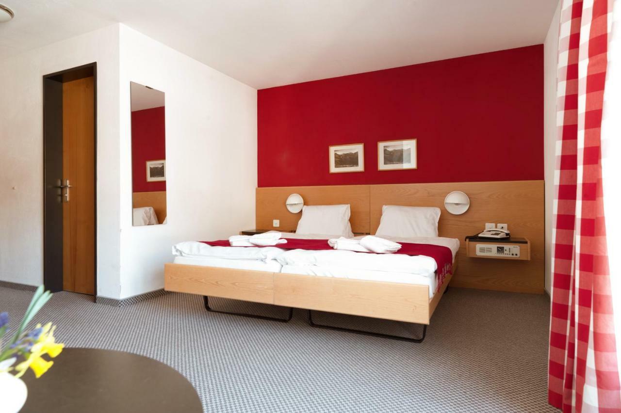 Hotel Aurora 아르데츠 외부 사진